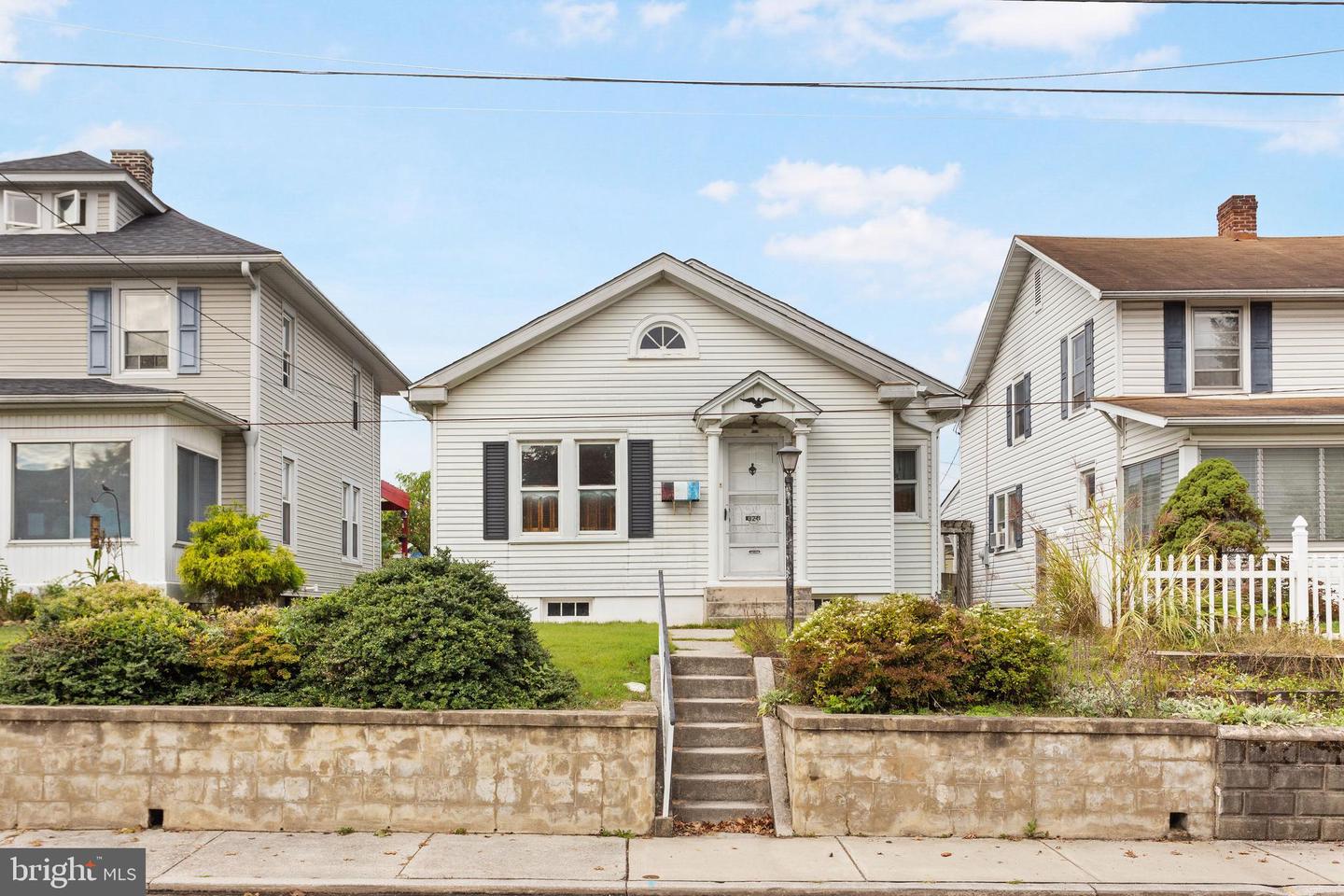 324 E Pleasant Street, Hanover