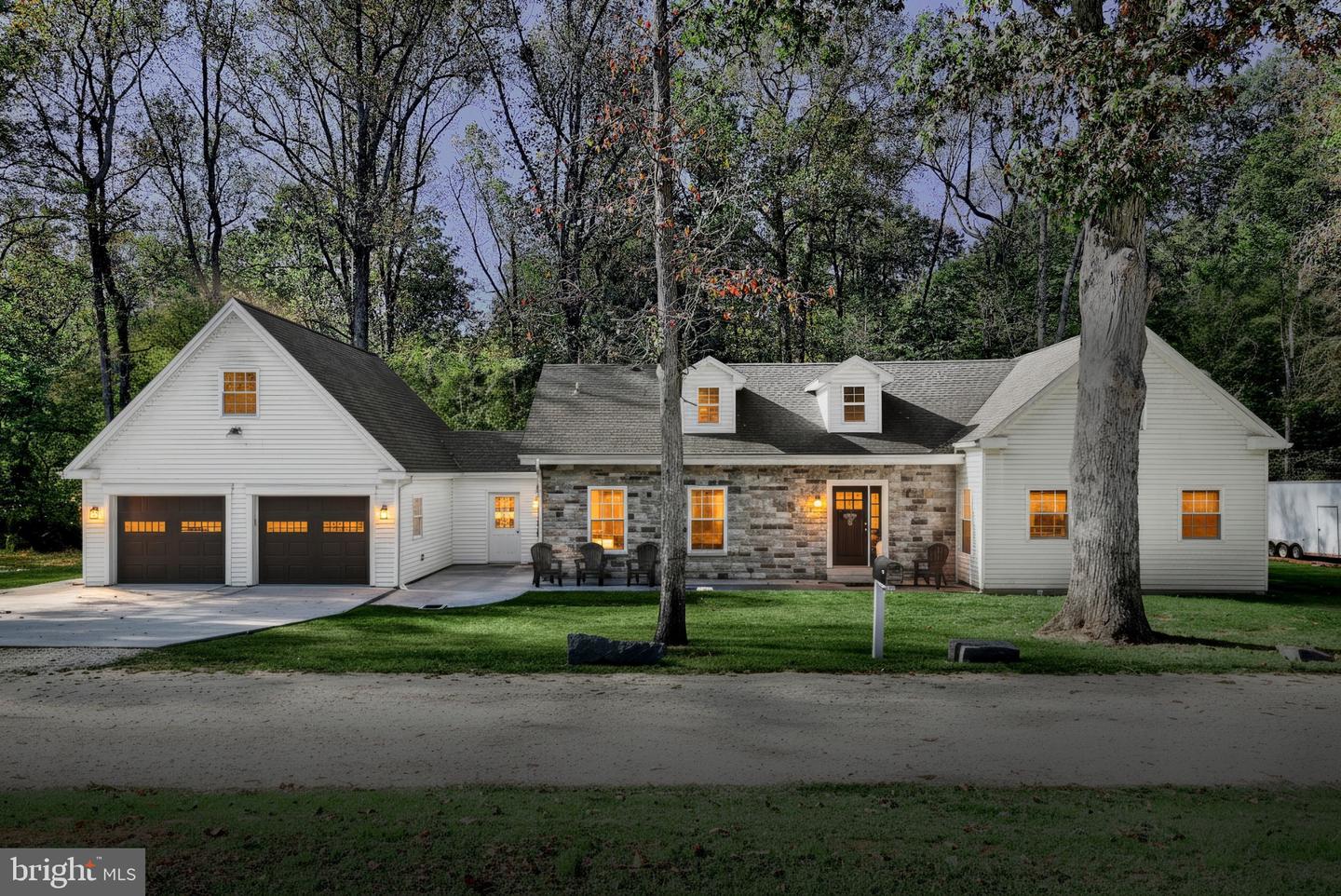 755 River Road, York Haven