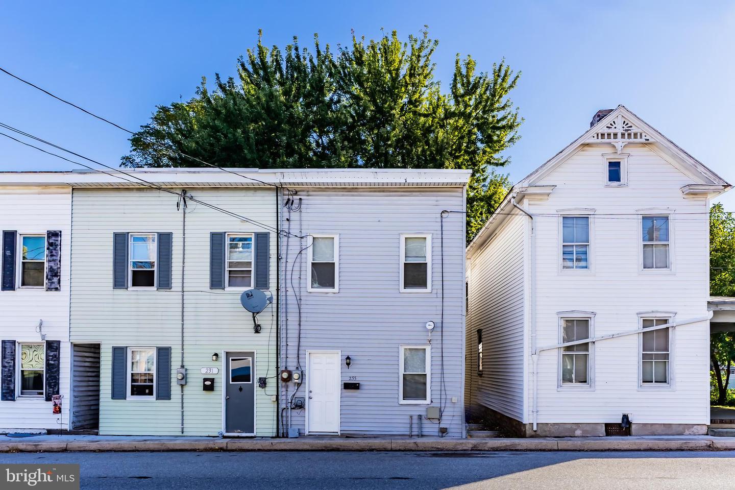 233 S Baltimore Street, Dillsburg