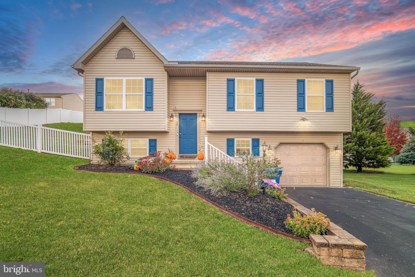 50 Asbury Court, Mount Wolf