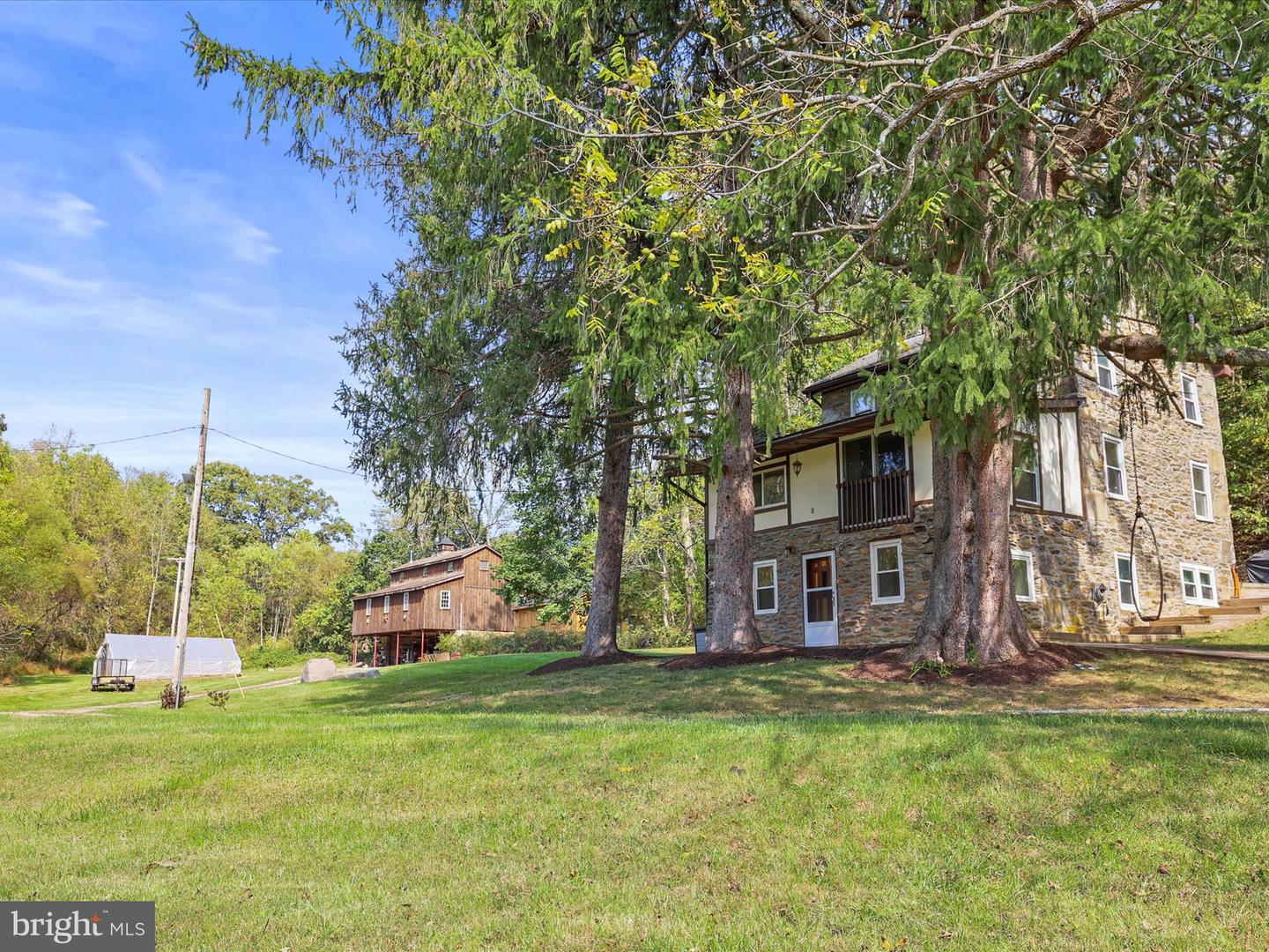 2122 W Springfield Road, Glen Rock