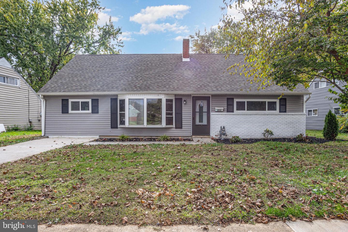 1232 Continental Road, York