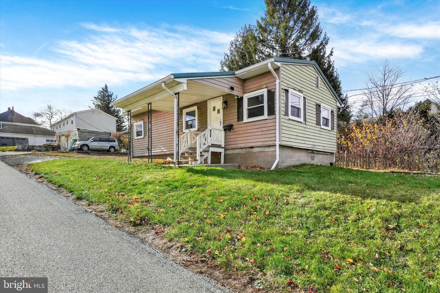 430 E Maple Street, Dallastown