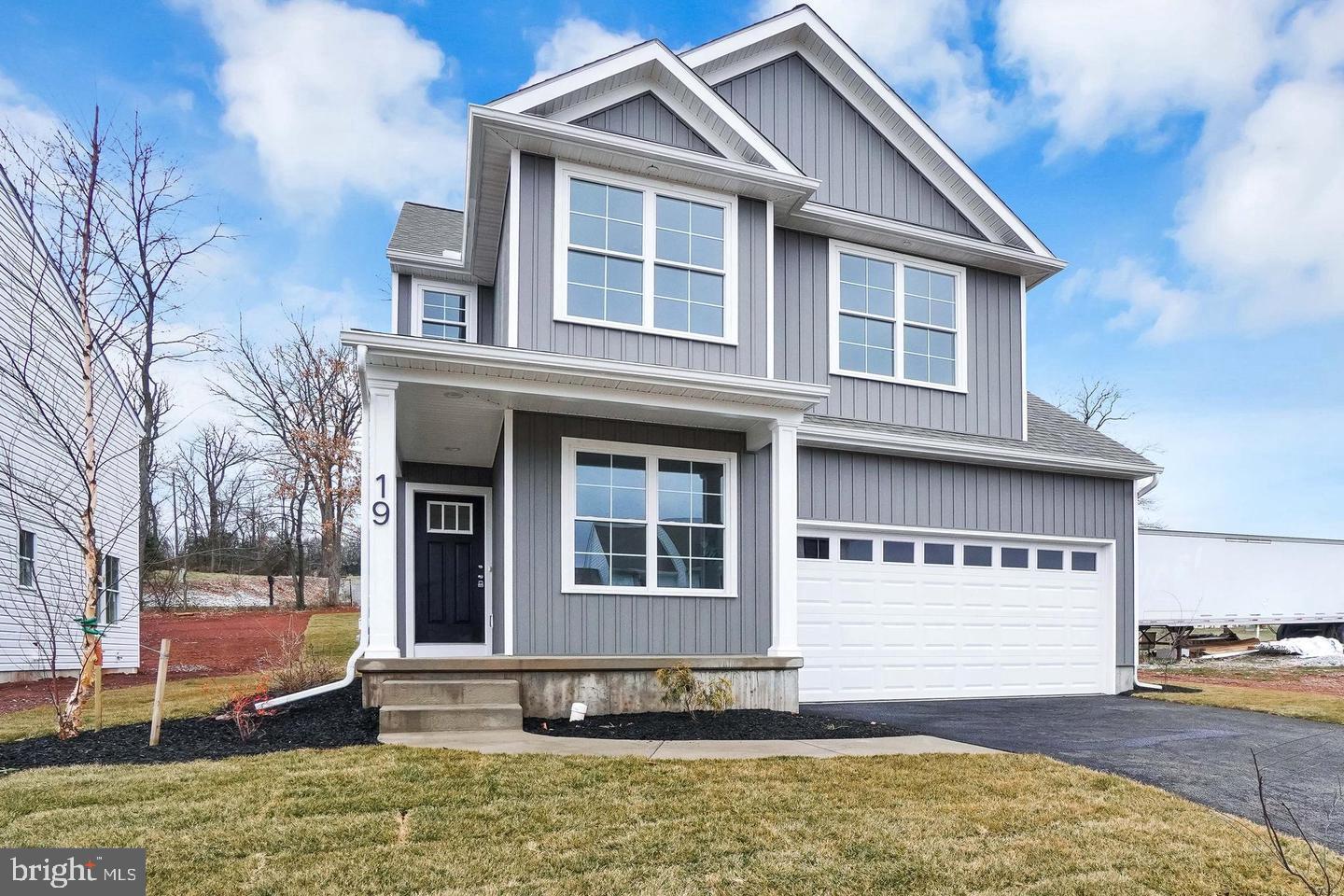 15 Eli Drive, York