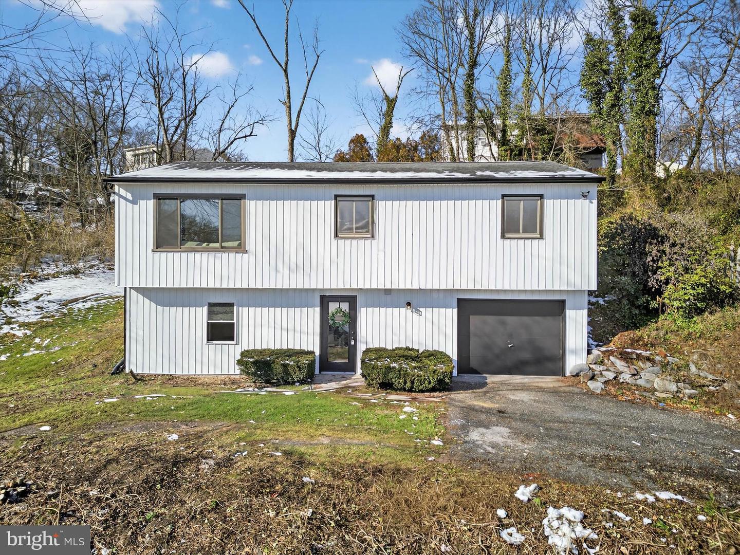 25 Black Walnut Drive, Etters