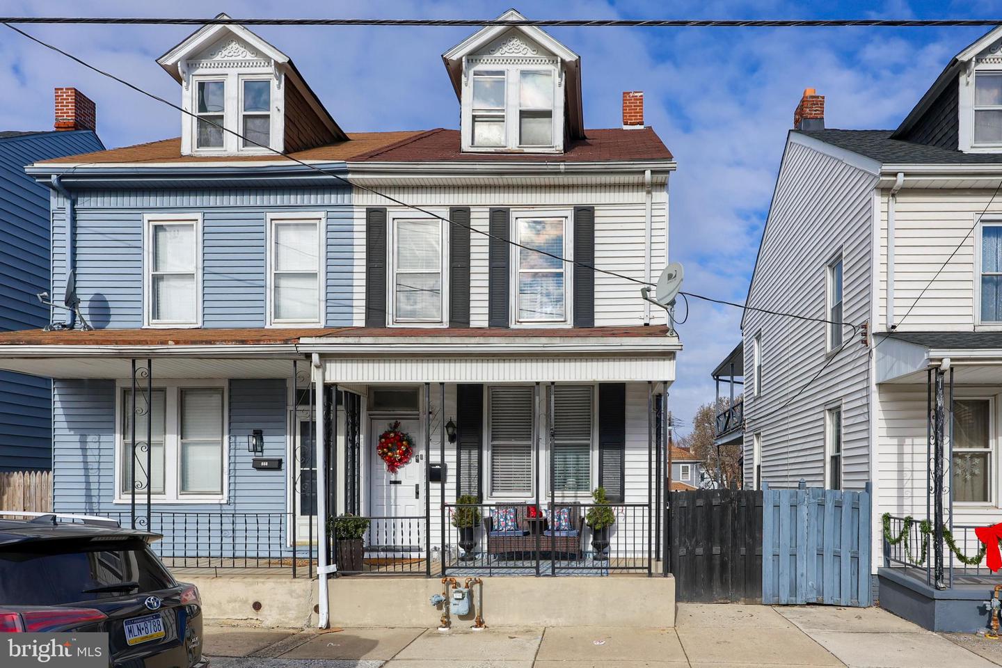 857 E Princess Street, York