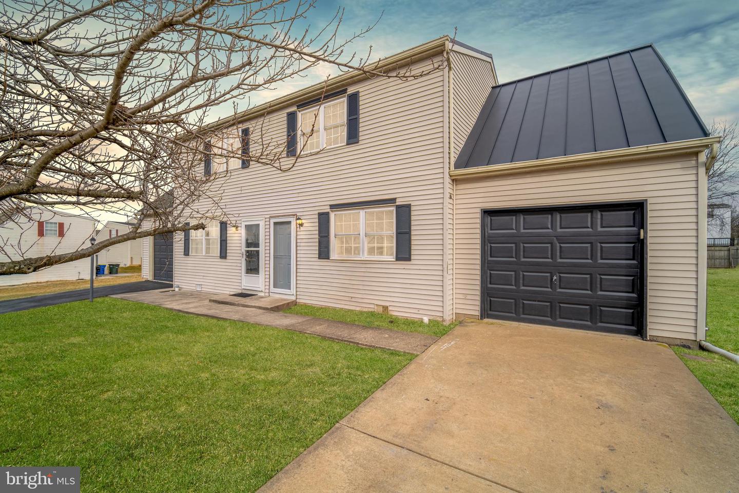 1640 Blue Jay Drive, Dover