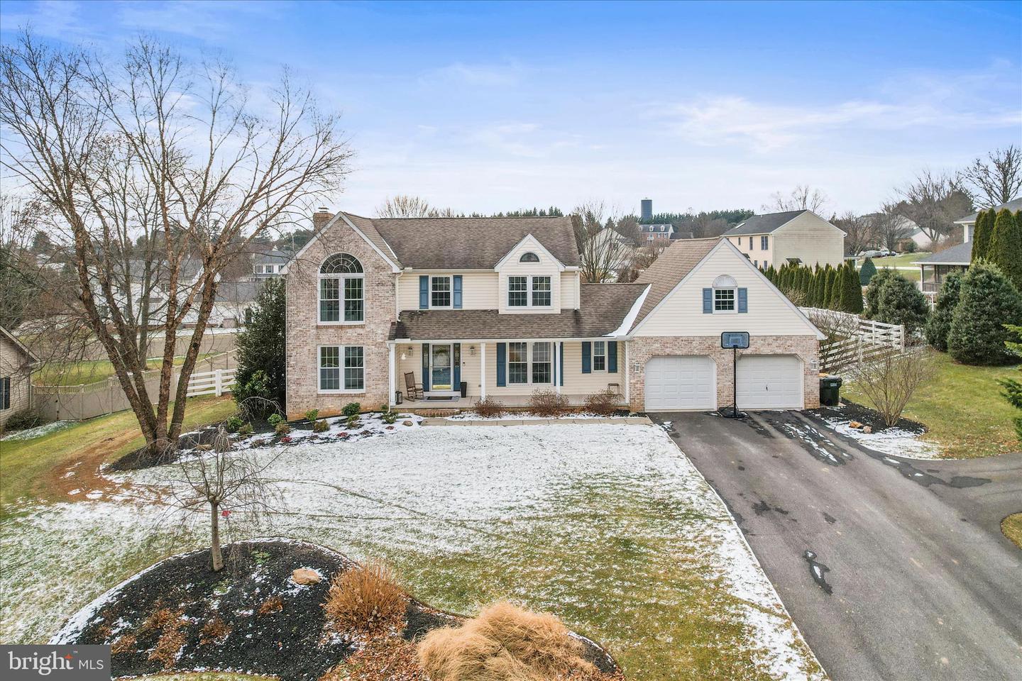4 Holiday Drive, Shrewsbury