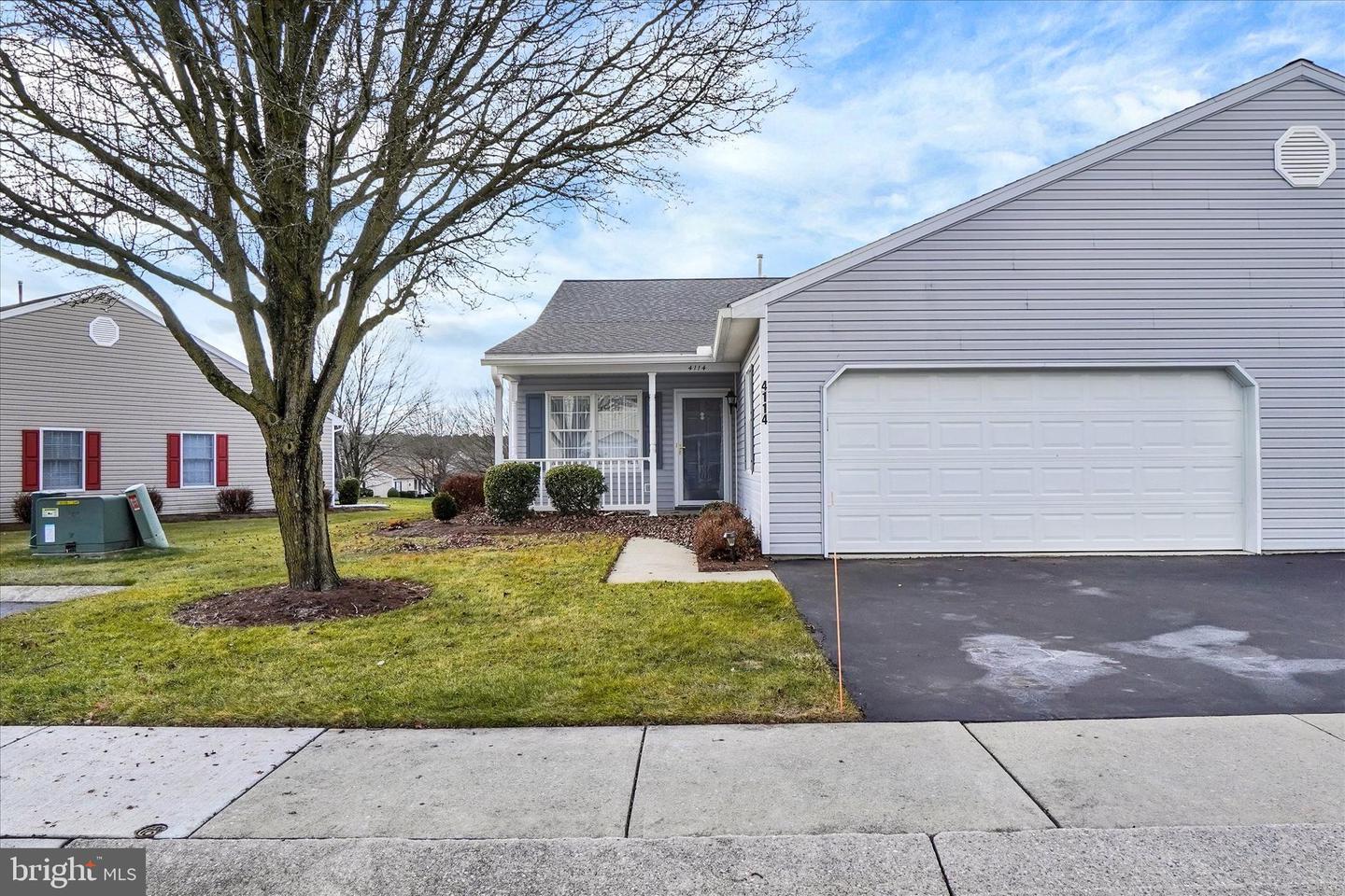 4114 Woodspring Lane, York