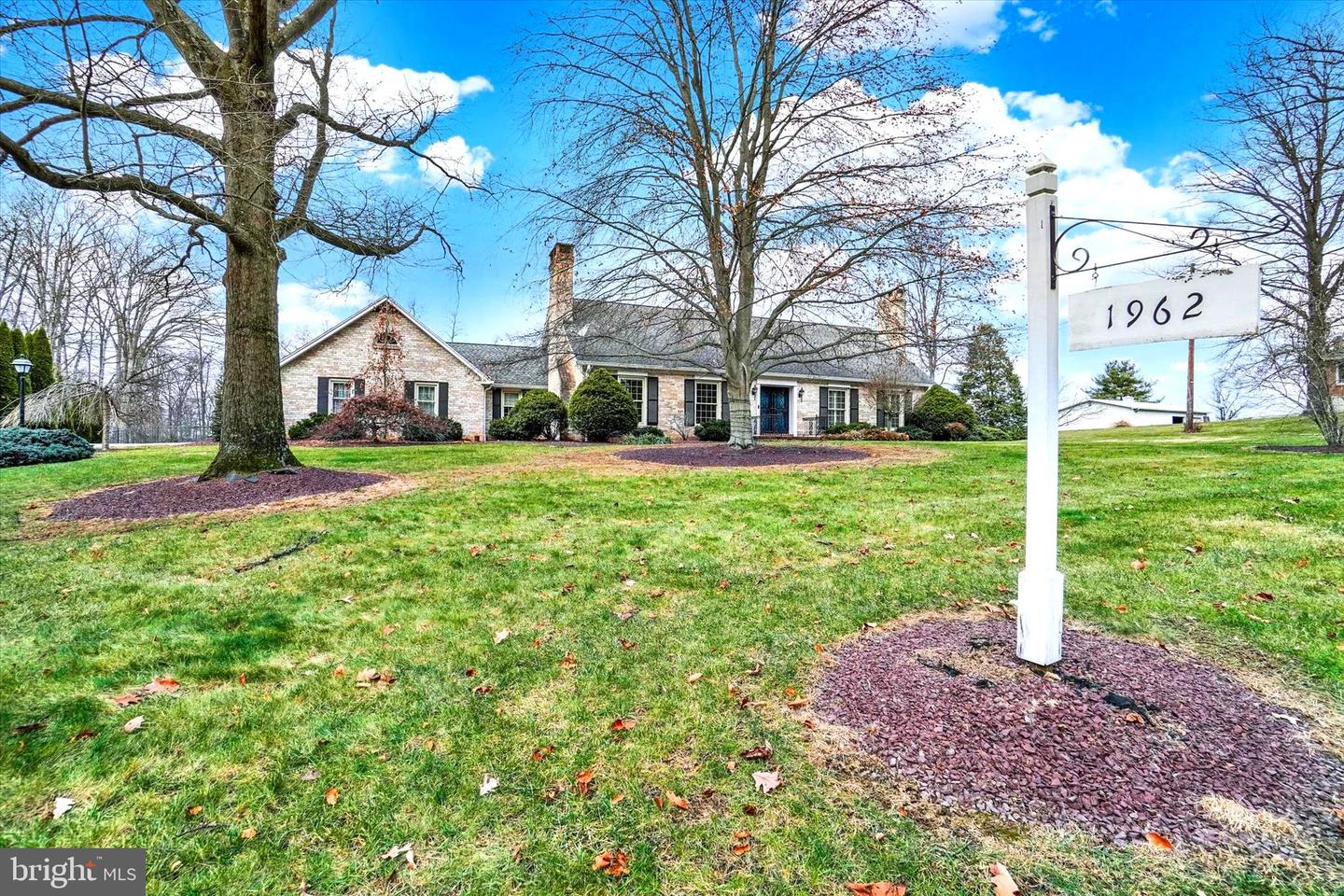 1962 Ridge Road, Wellsville