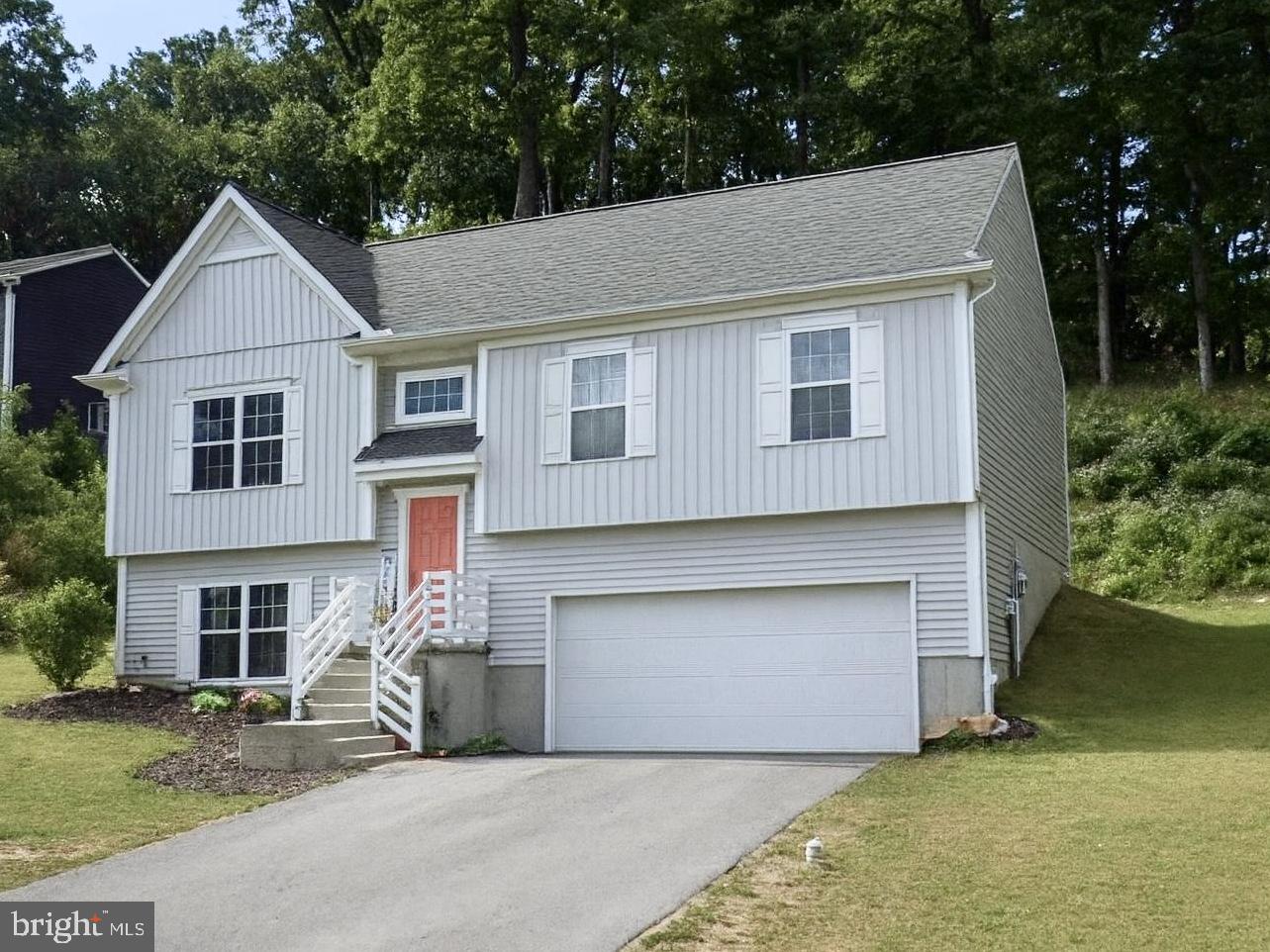 620 Woodside Road, York