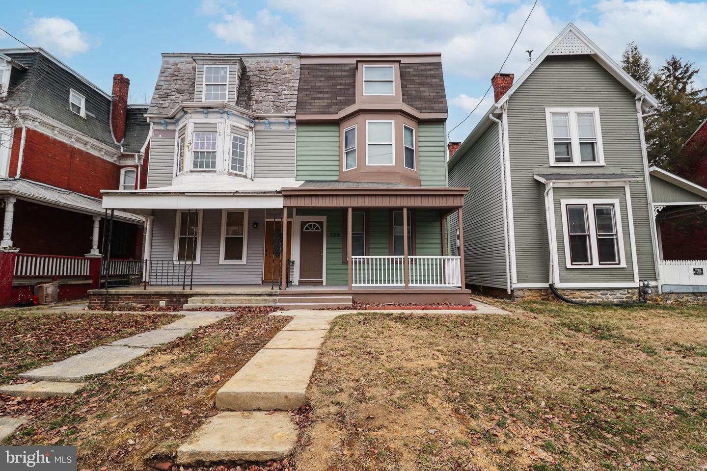 539 W King Street, York