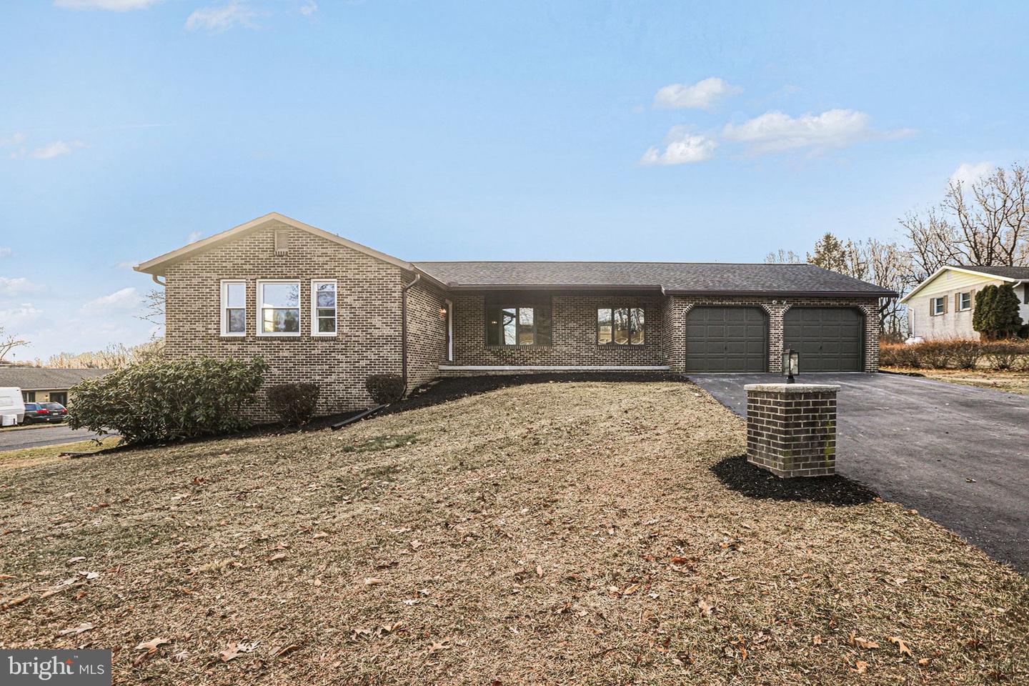 752 Collina Drive, Lewisberry