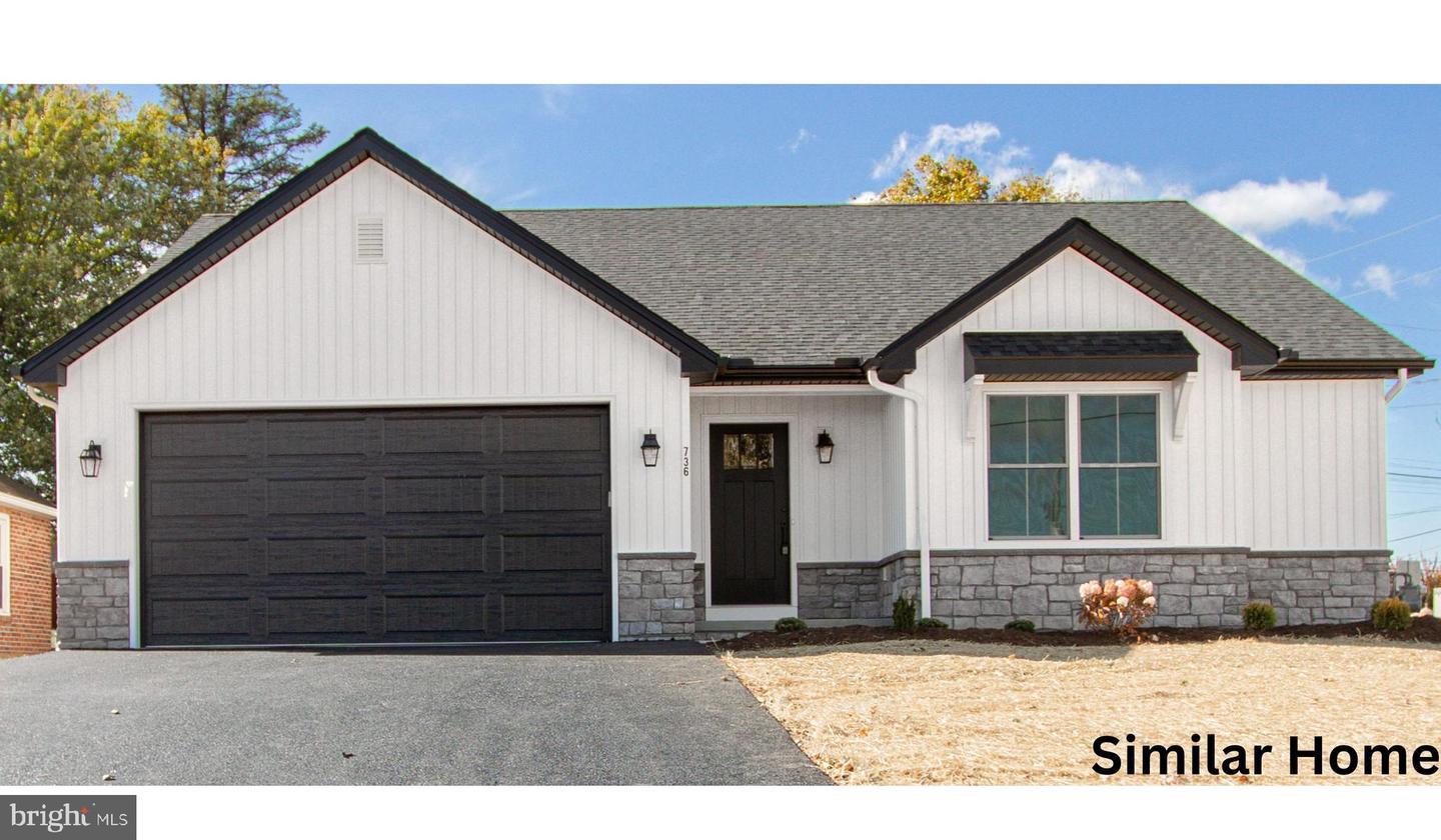 36 Claystone Road #2 Lot