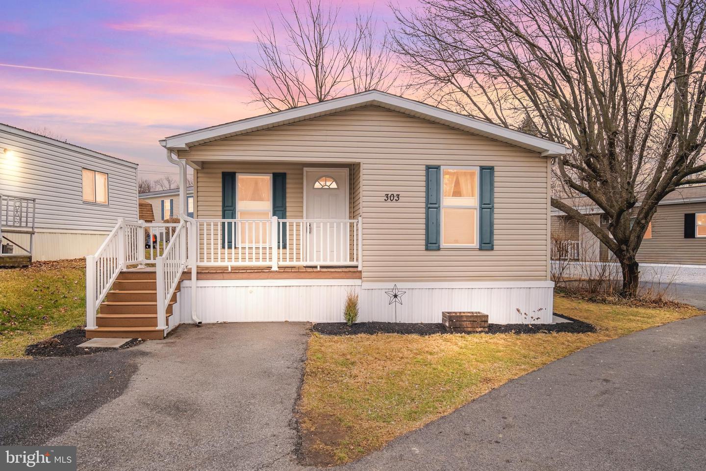 303 Basil Court, York