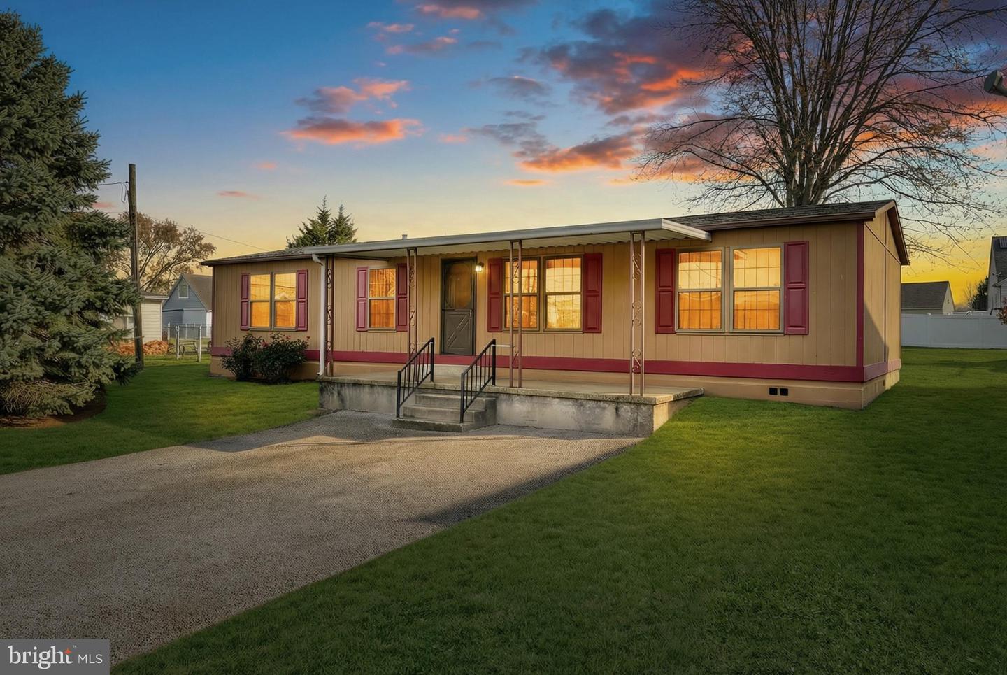 2818 Oakland Road, Dover