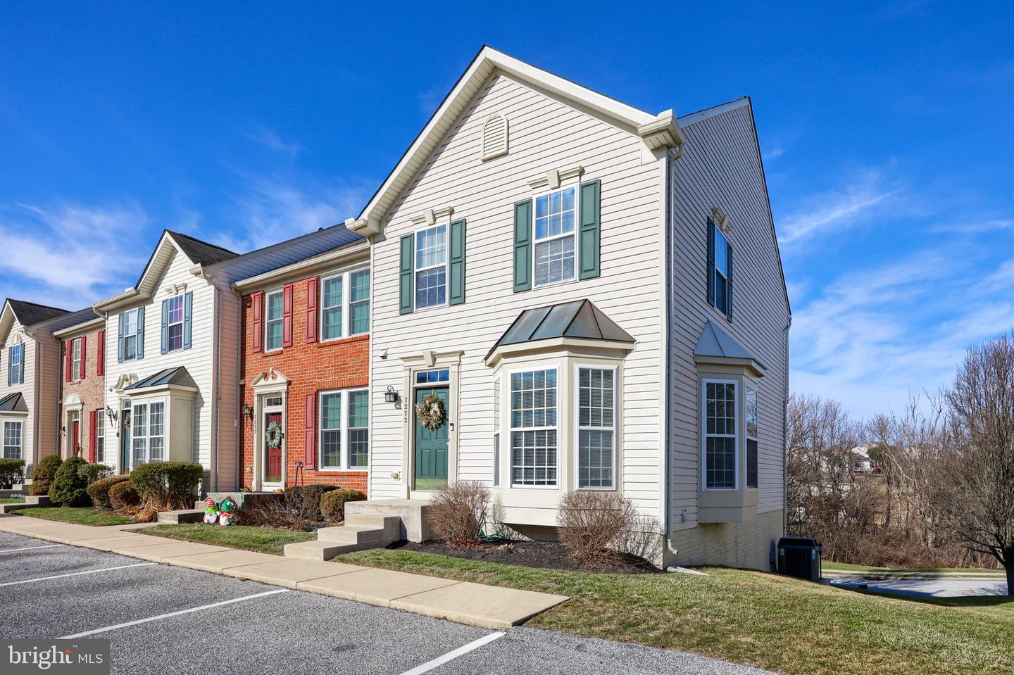 7273 N Sentinel Lane, York