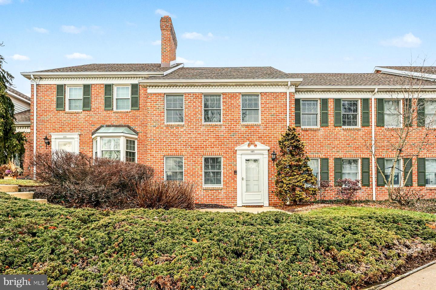 185 Wyntre Brooke Drive, York