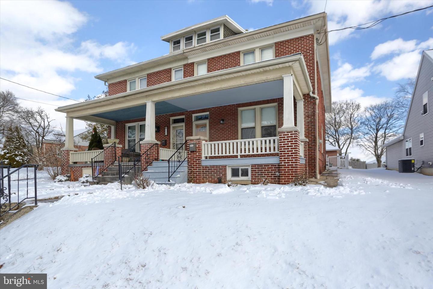 623 S Main Street, Red Lion