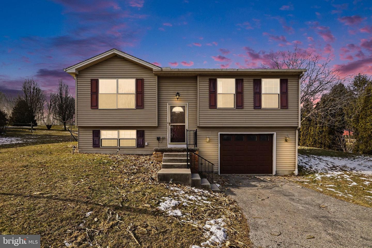 2357 Meetinghouse Road, Spring Grove