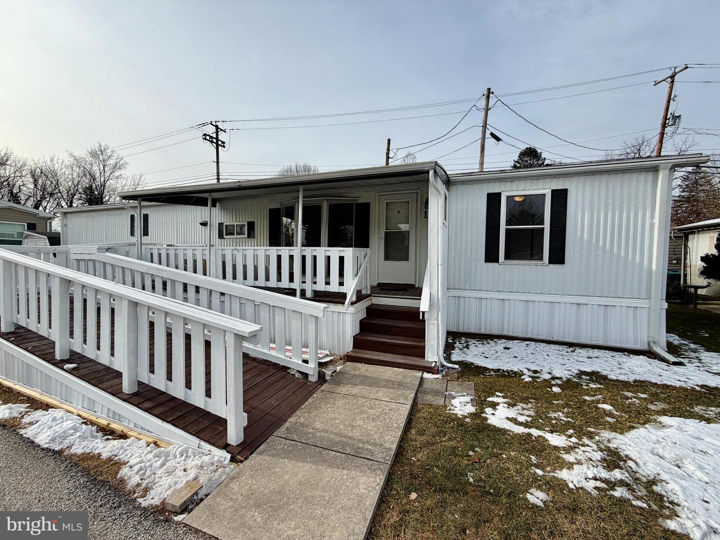 3715 Stony Brook Dr #15