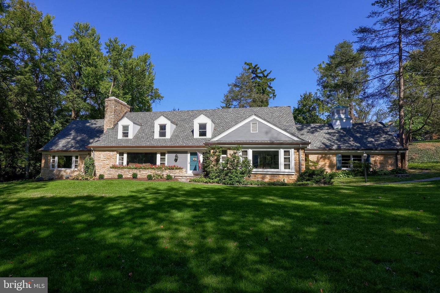 1201 Brockie Drive, York