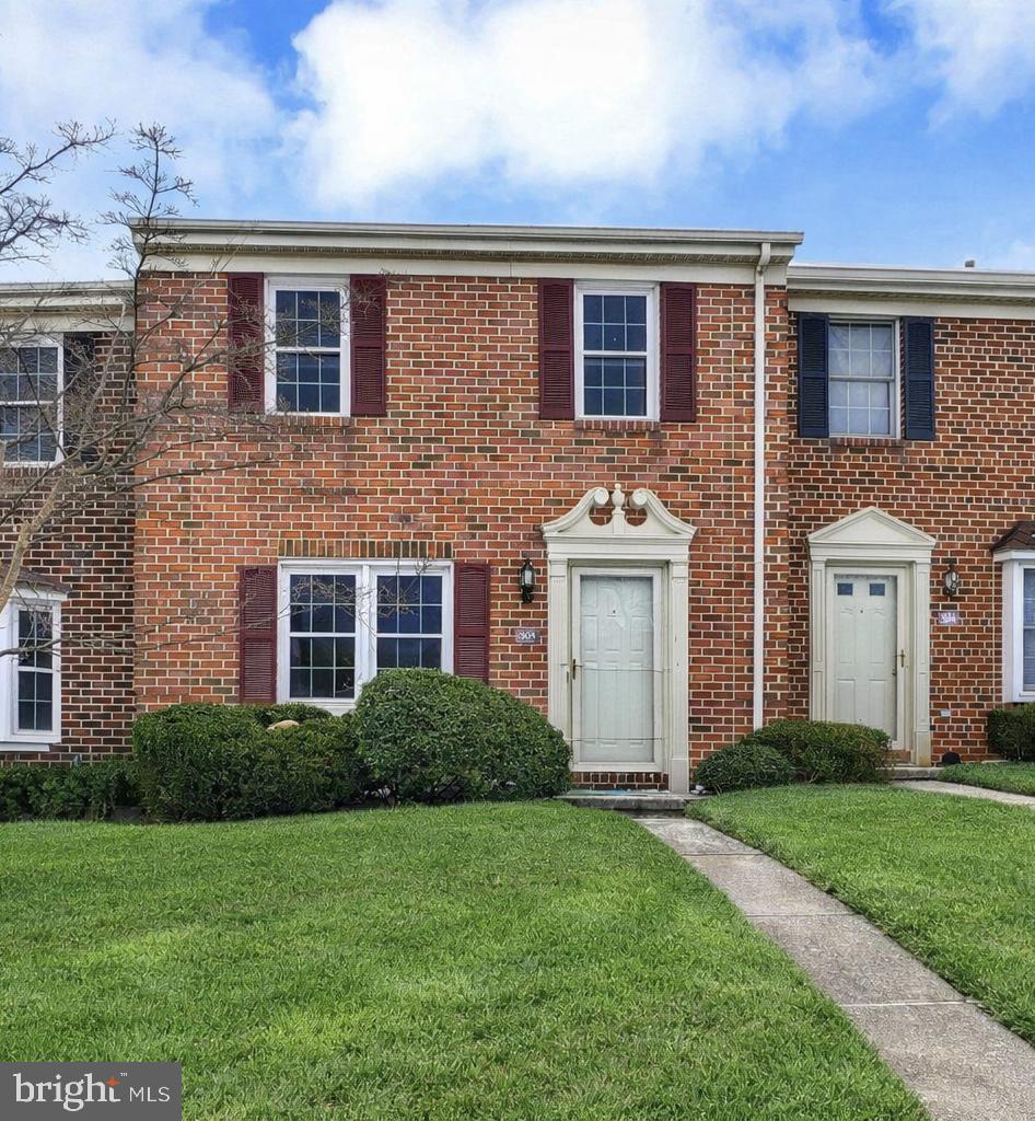305 Chambers Rdg Ridge #305, York