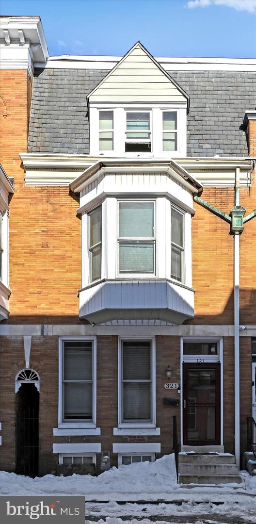 321 E Poplar Street, York