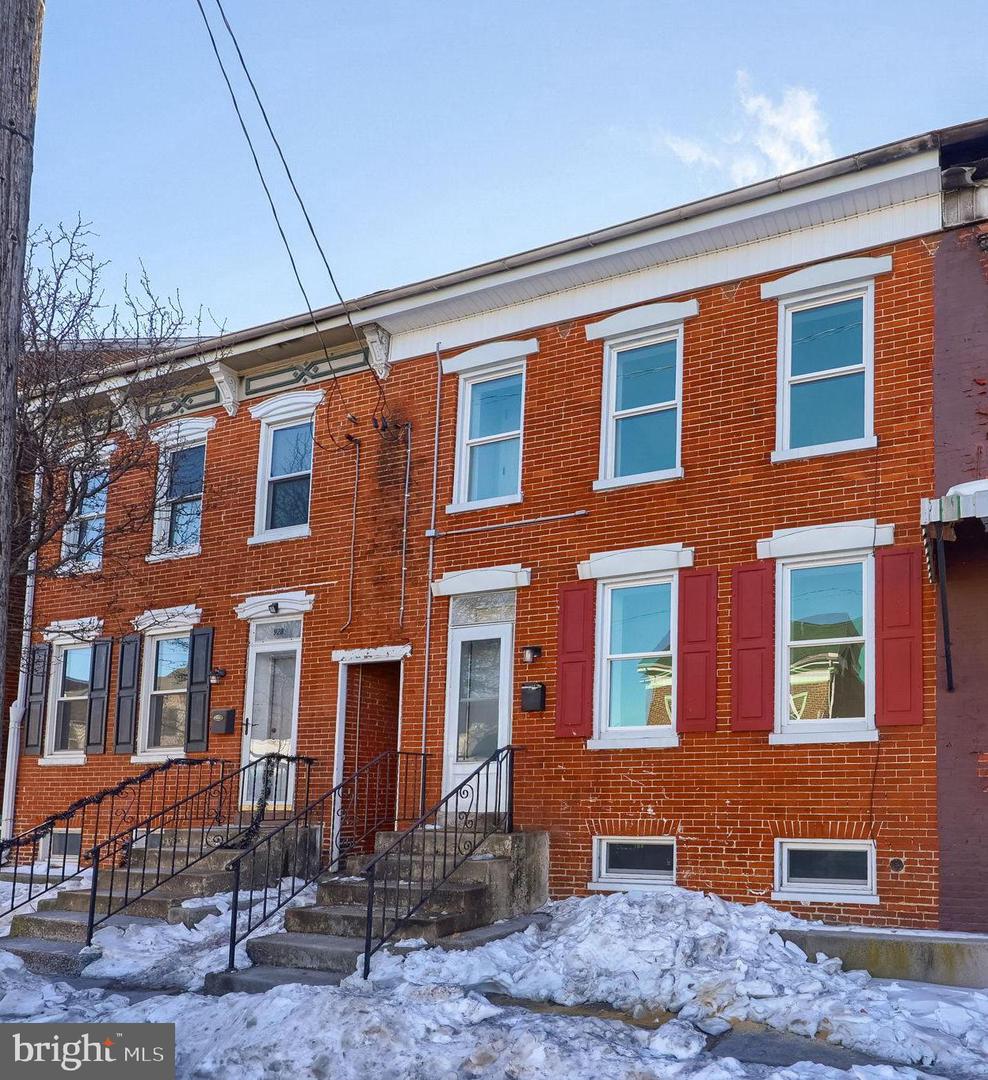 926 E Market Street, York