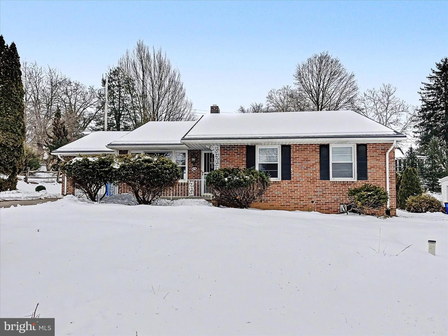 758 Clearmount Road, York