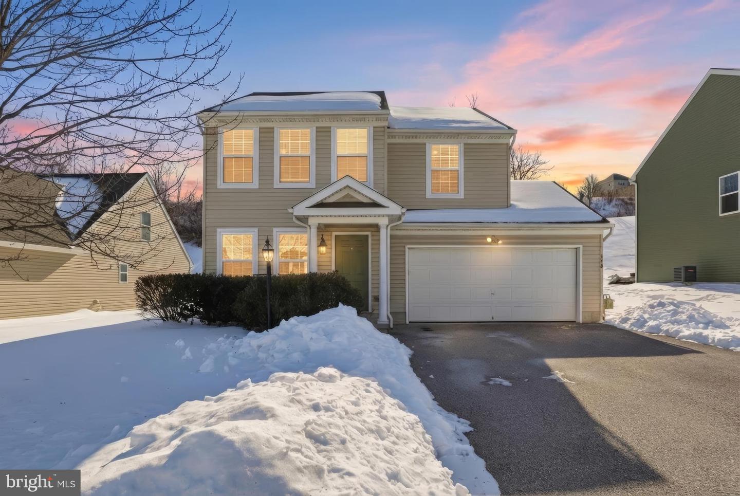 370 Azalea Drive, Windsor