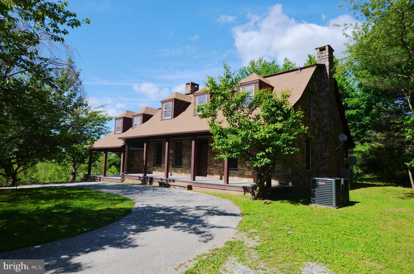 3414 Trone Road