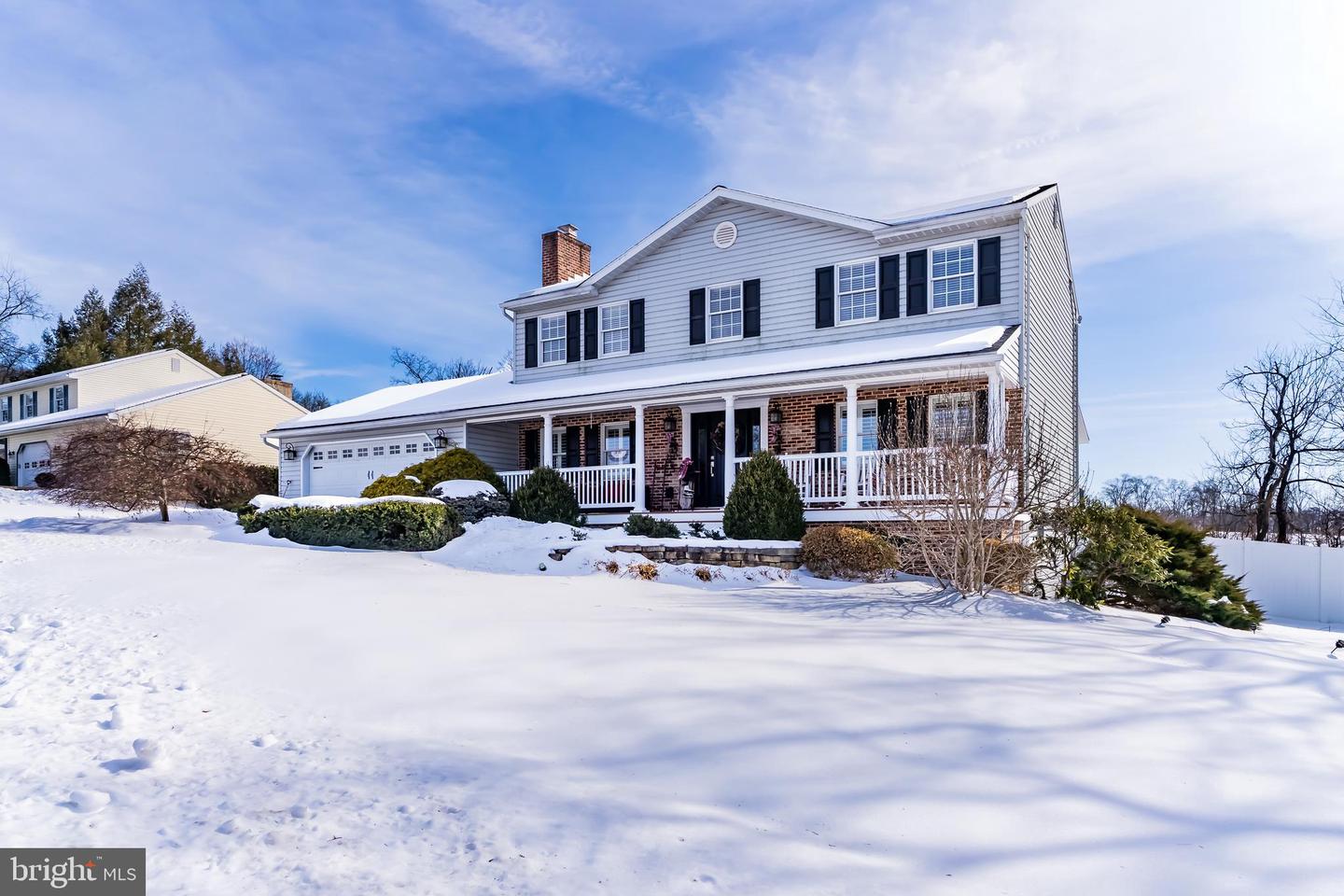 14 Montadale Drive, Dillsburg