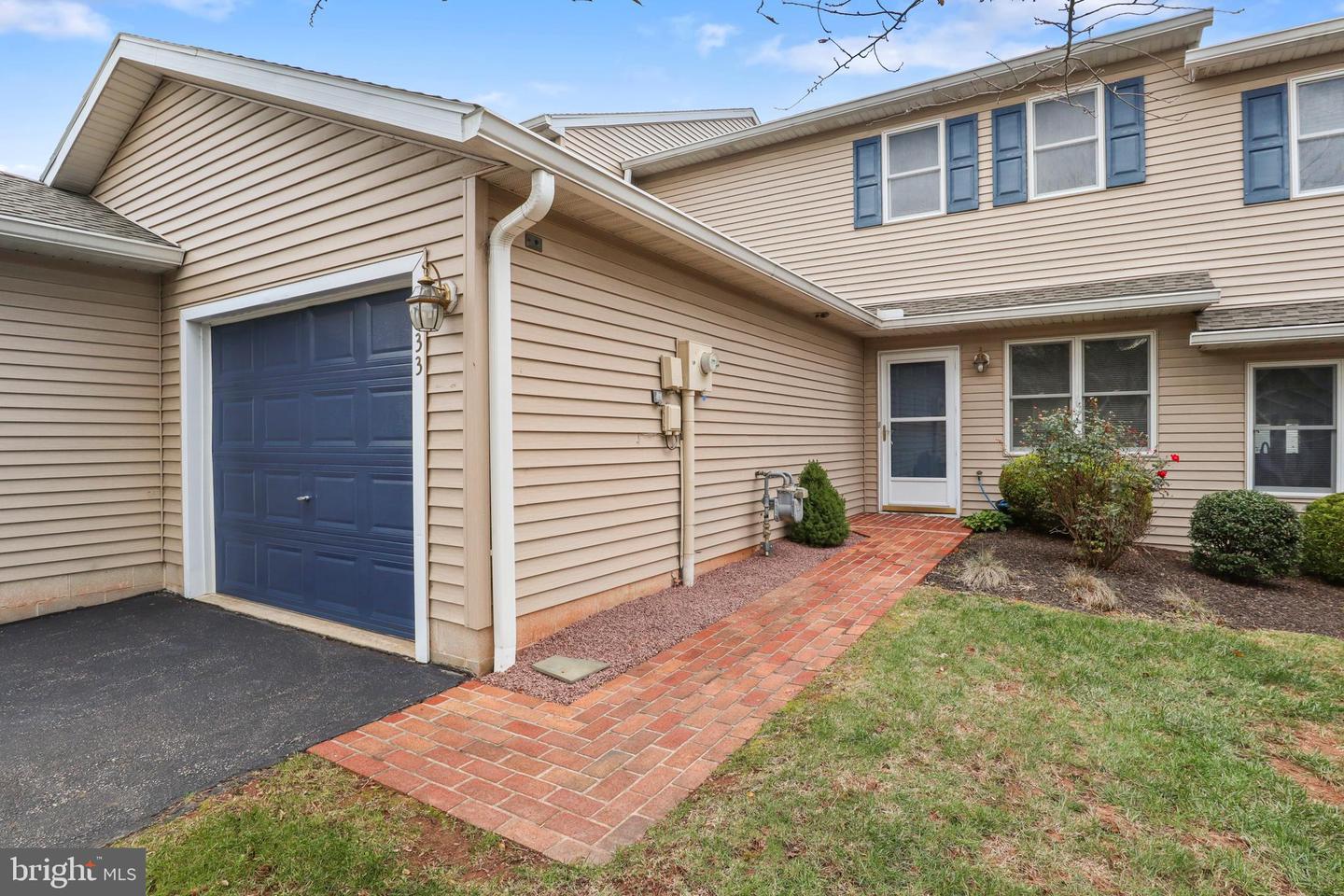 2633 Grandview Park Drive #39, York