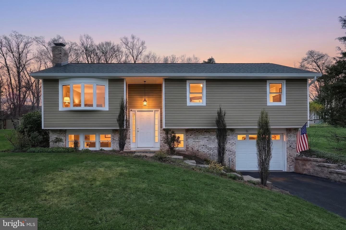 100 Bunker Hill Road, New Cumberland