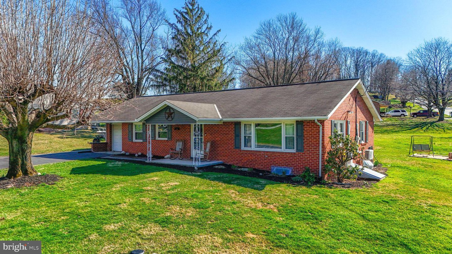 5571 Blooming Grove Road, Glenville