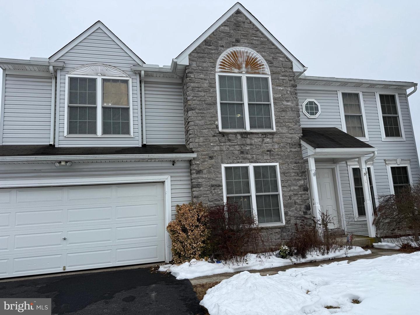 140 Thomas Drive, York