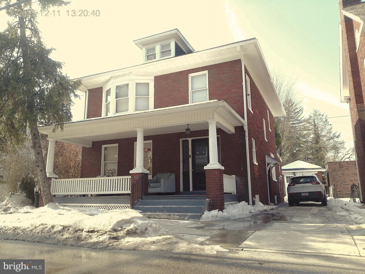 38 S Hartley Street, York
