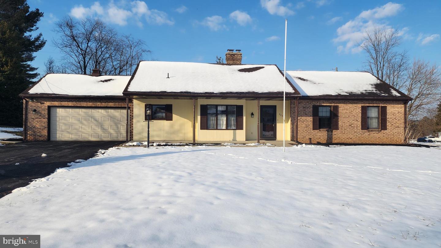 2881 Sunset Drive, Dallastown