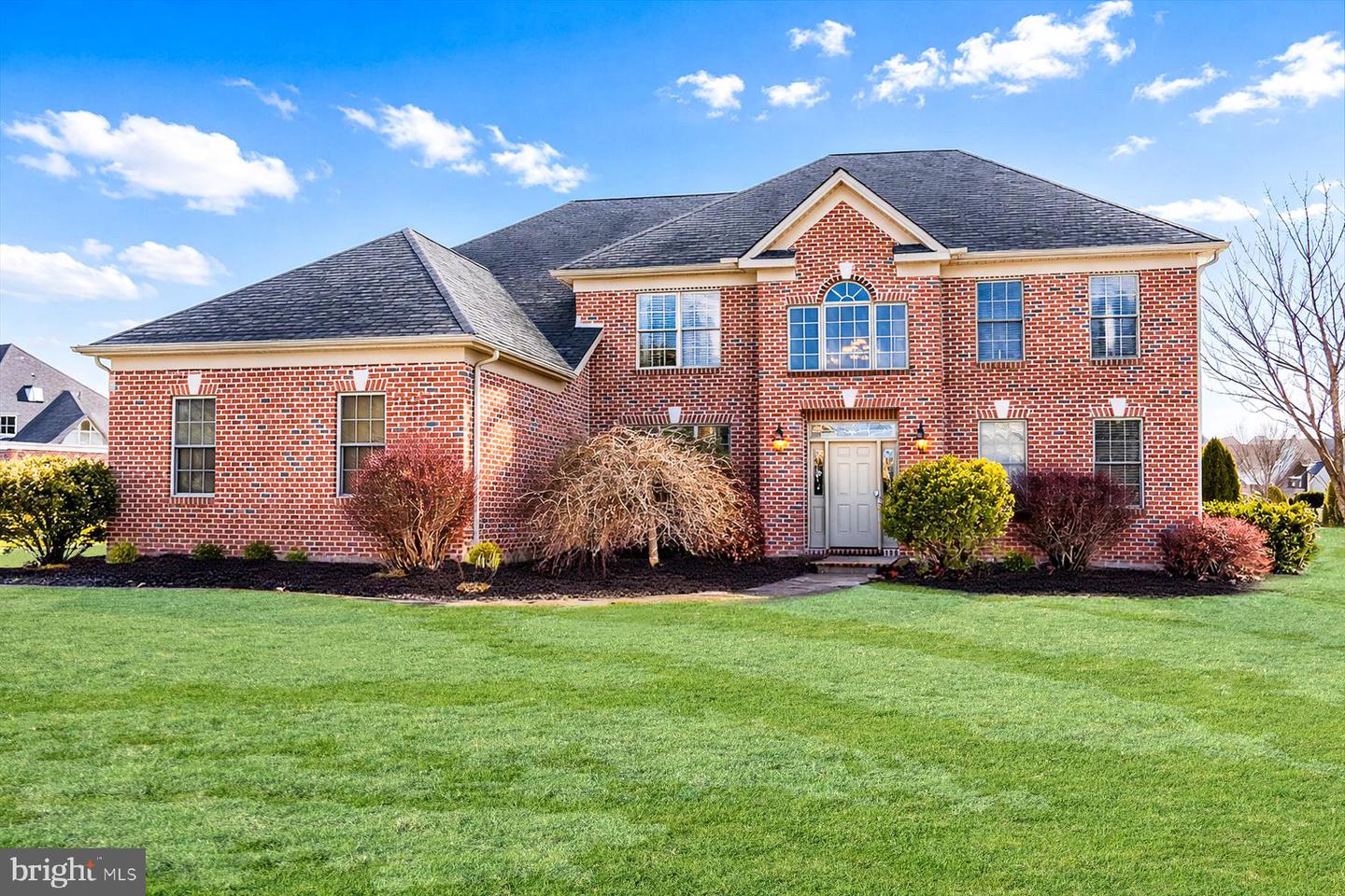 1563 Winsford Lane, York