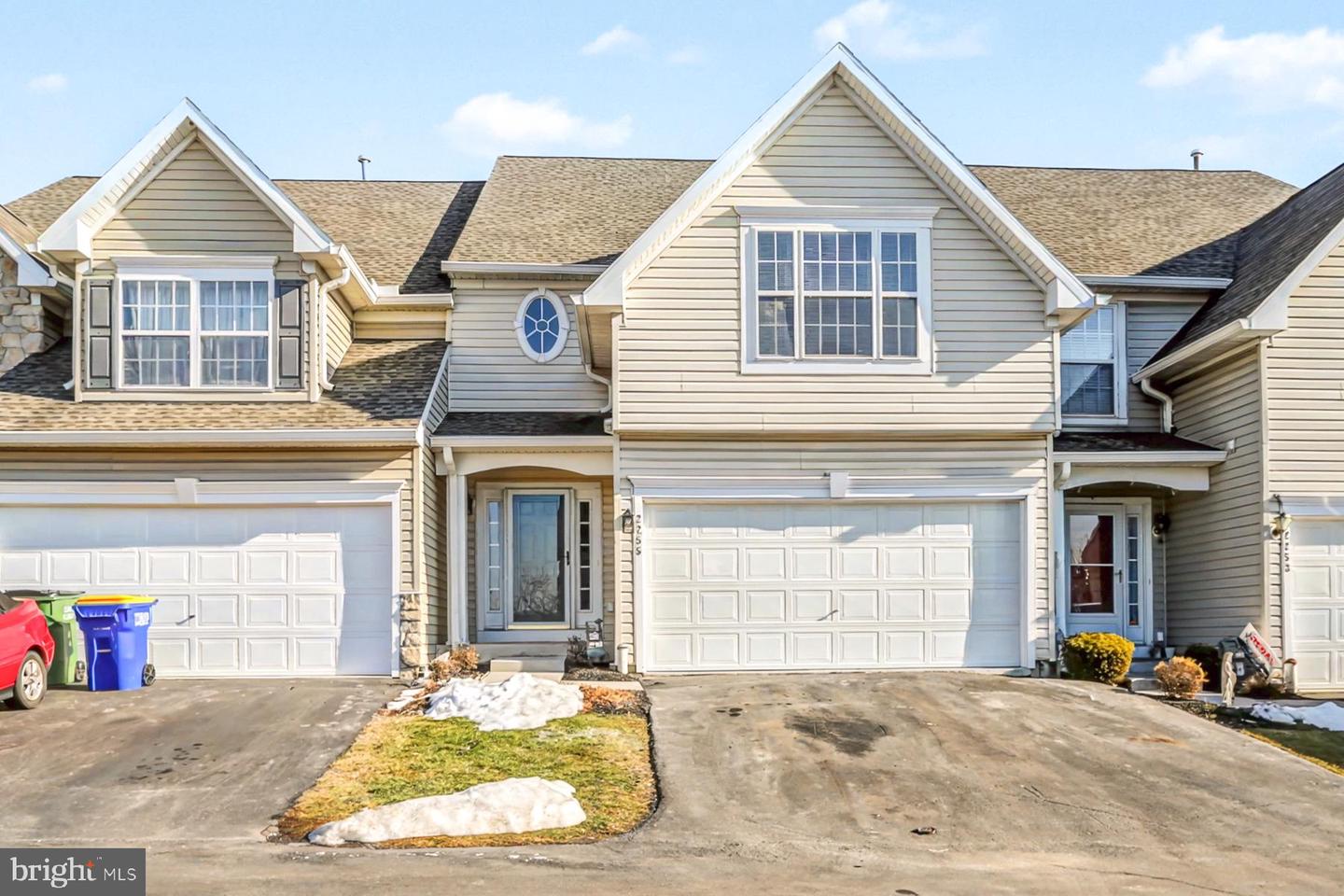 2255 W Slater Hill Lane W #76, York