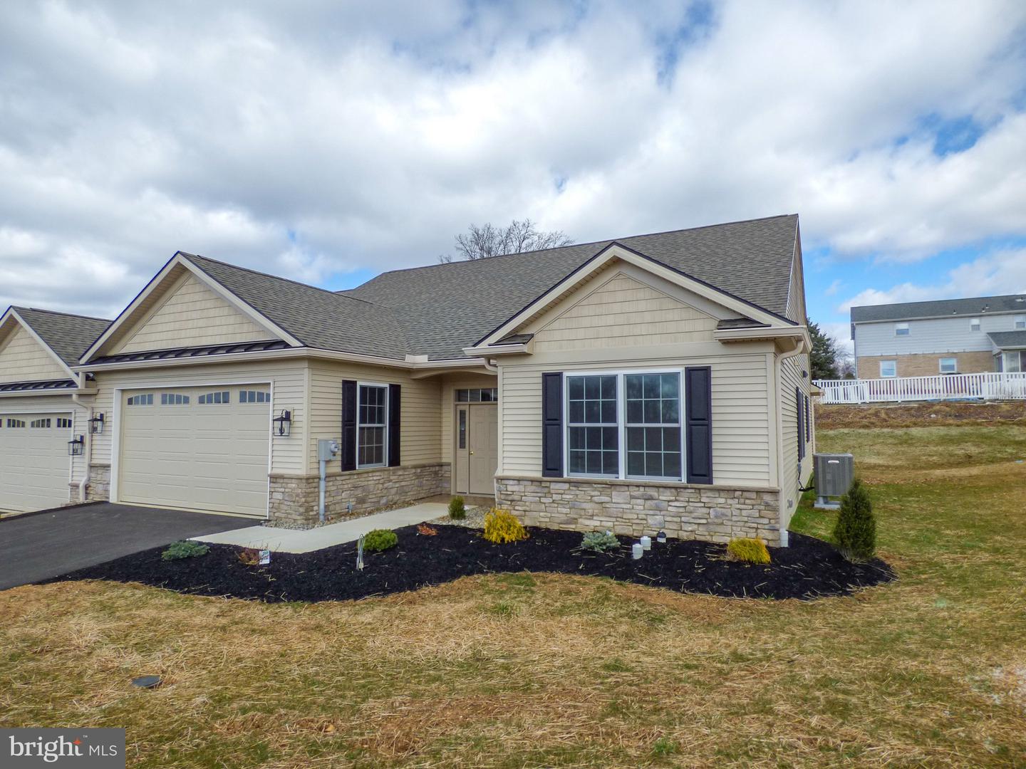 620 Bluff Stone Dr