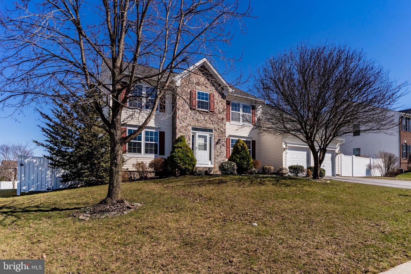 1660 Rosebrook Drive, York