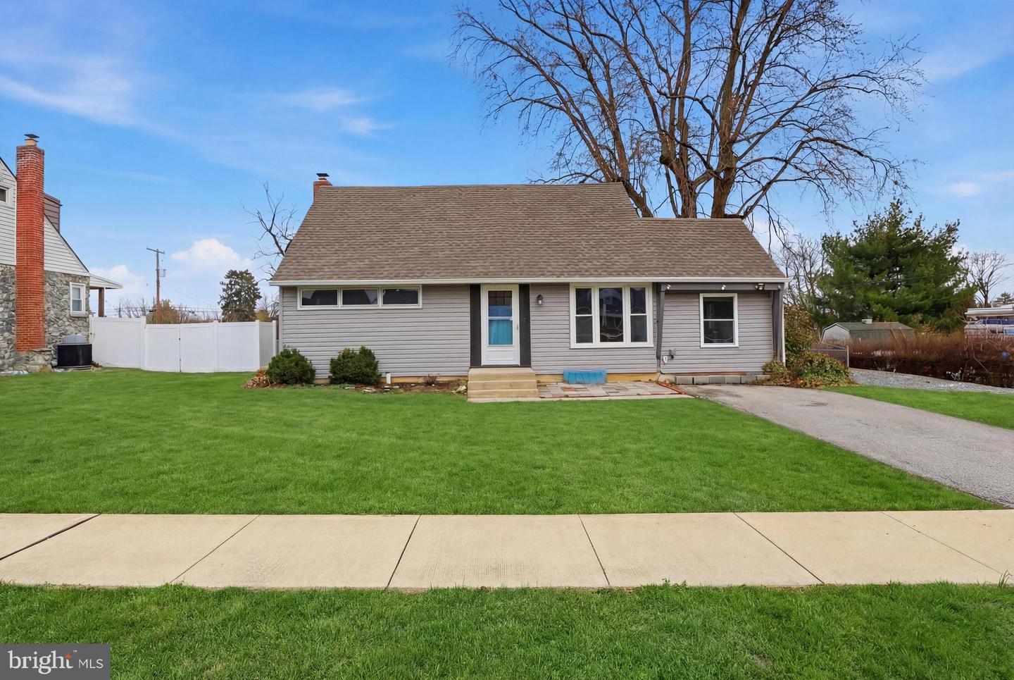 139 Sylvan Drive, York