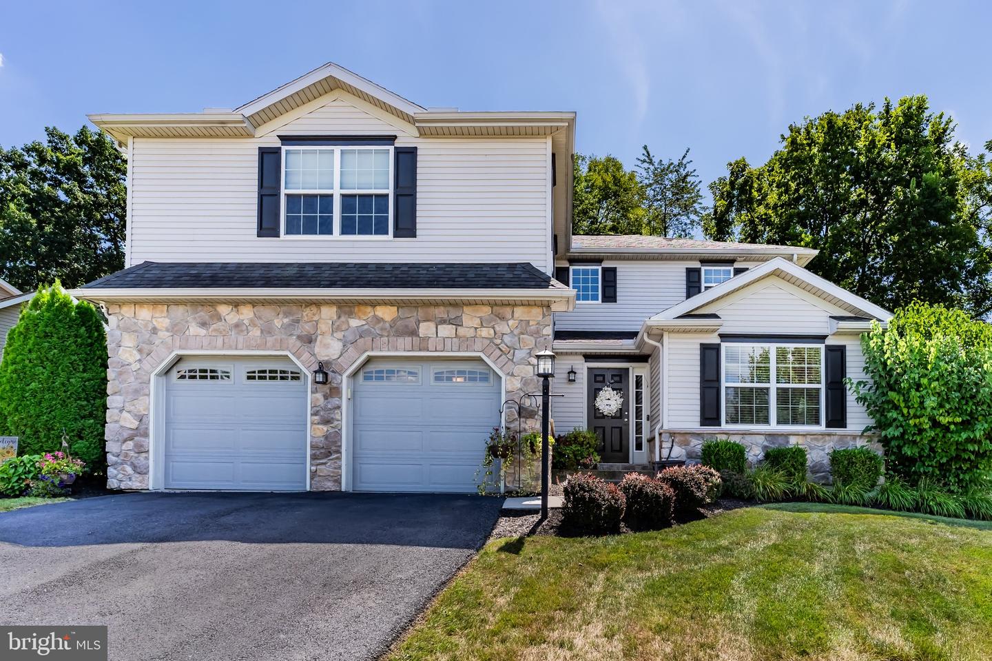 15 Wargo Lane, Dillsburg