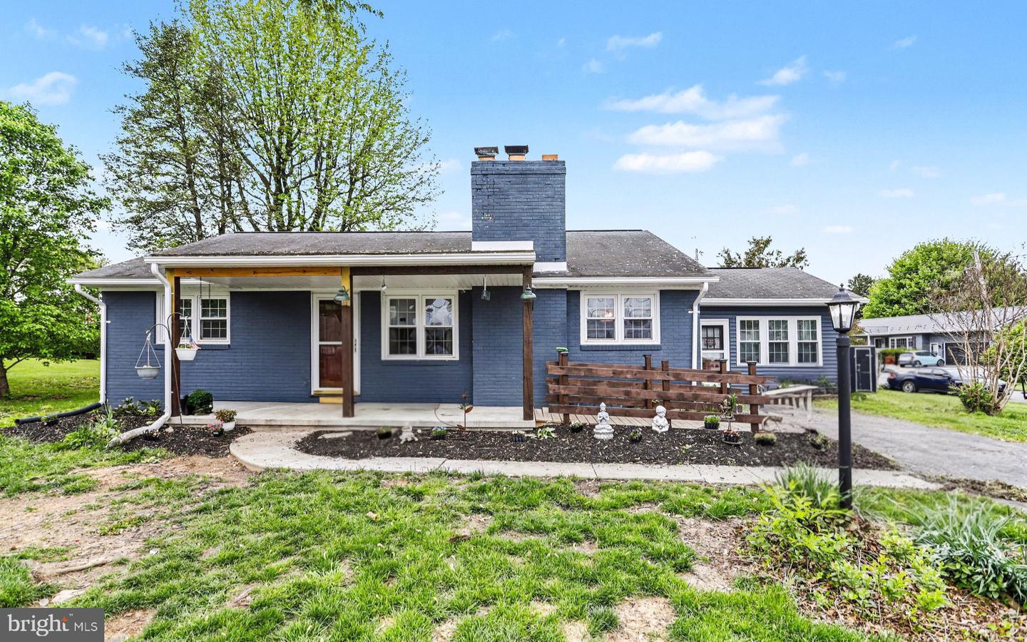 212 Barcroft Road, York