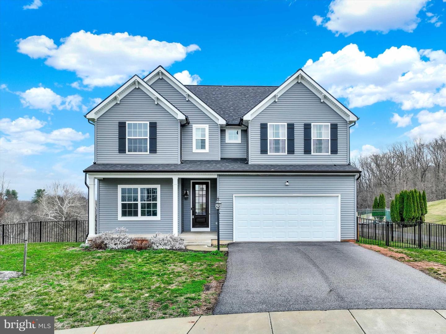 105 Blaine Drive, Manchester