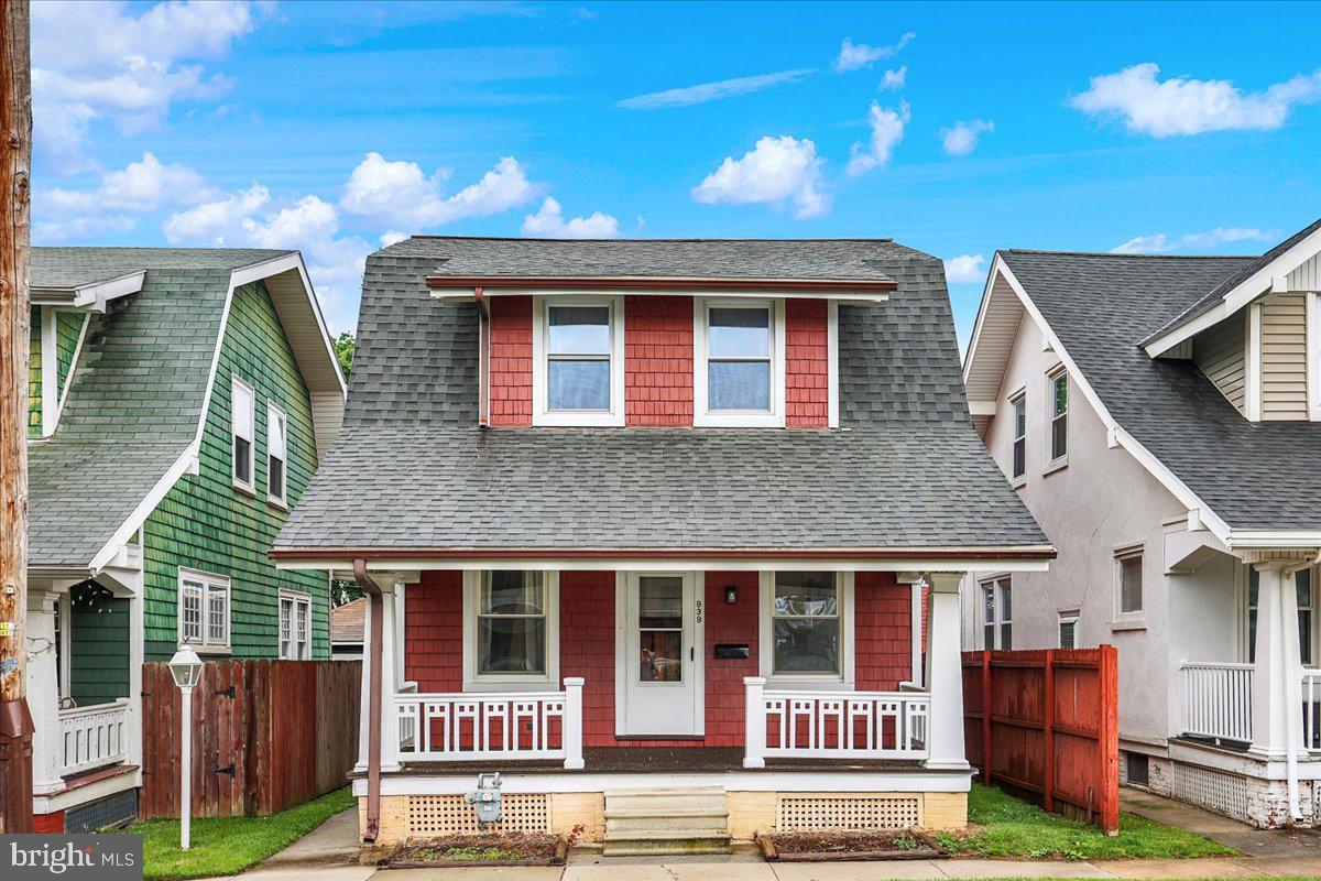 939 Wayne Avenue, York