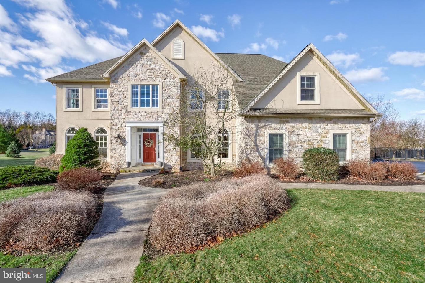 111 Turtle Hollow Drive, Lewisberry