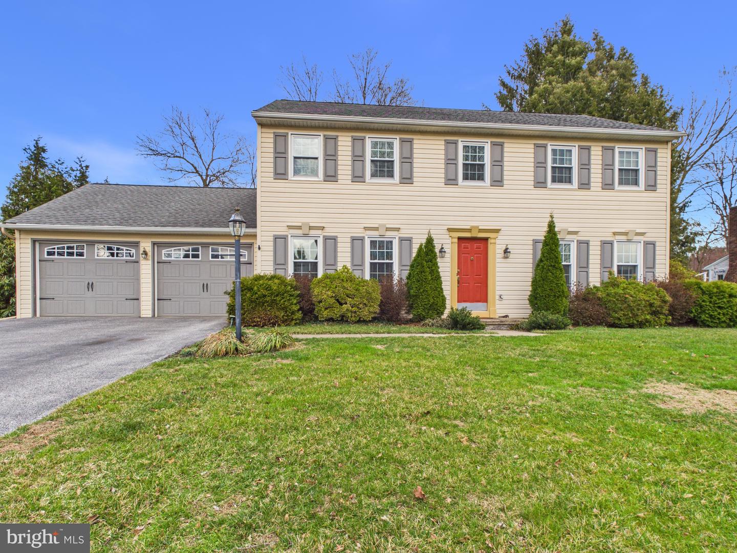 359 Kirkham Drive, York